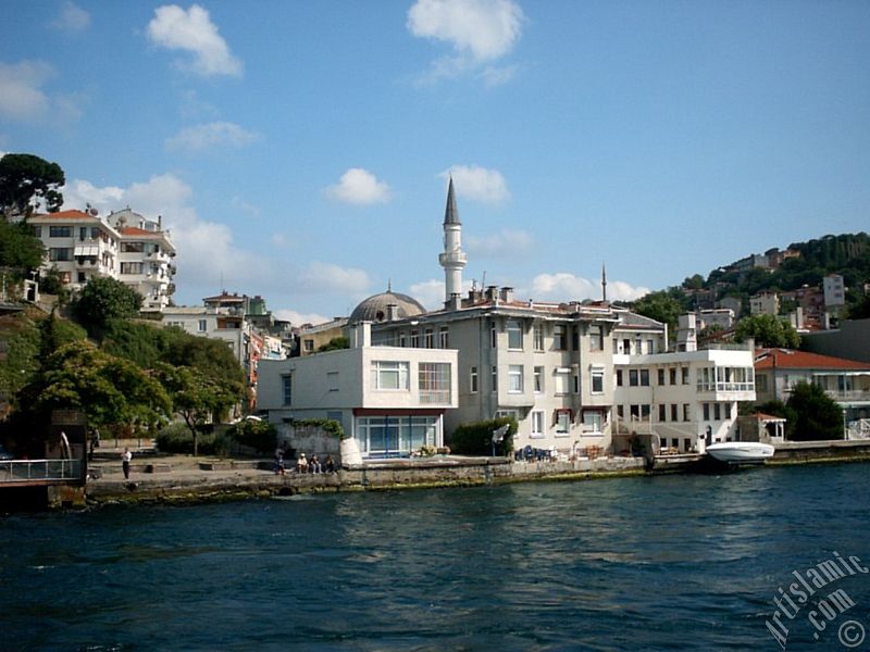 Denizden Kuzguncuk sahiline bak��.
