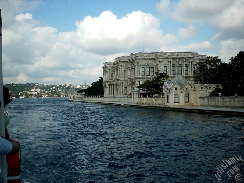 Denizden Beylerbeyi Saray�na bak��.
