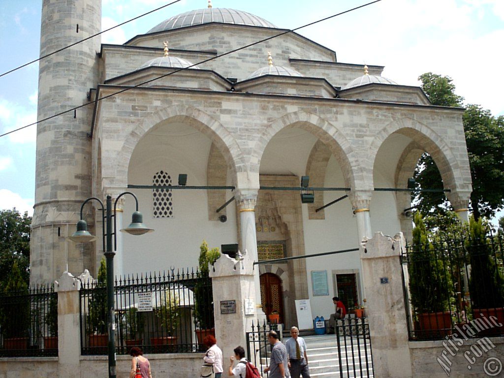 �stanbul Sultanahmet`te Firuz A�a Camisi.
